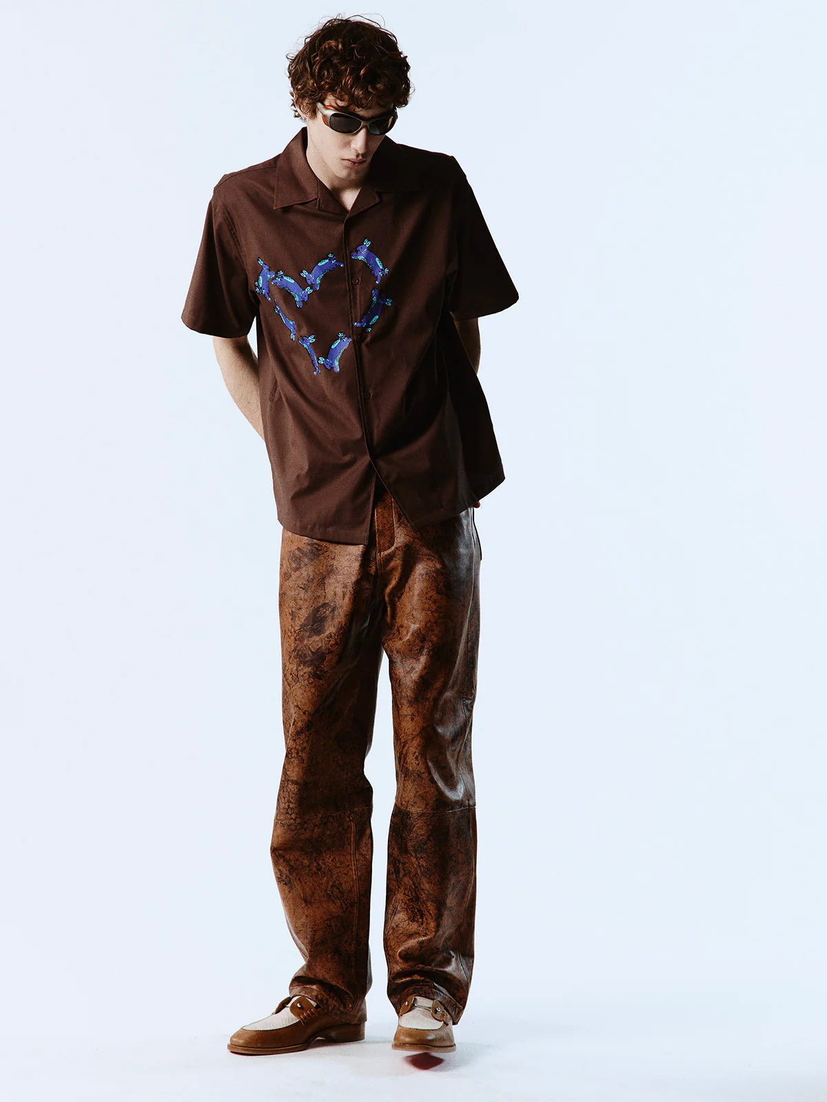 HEART BUNNY SHIRT BROWN - FRONT OF