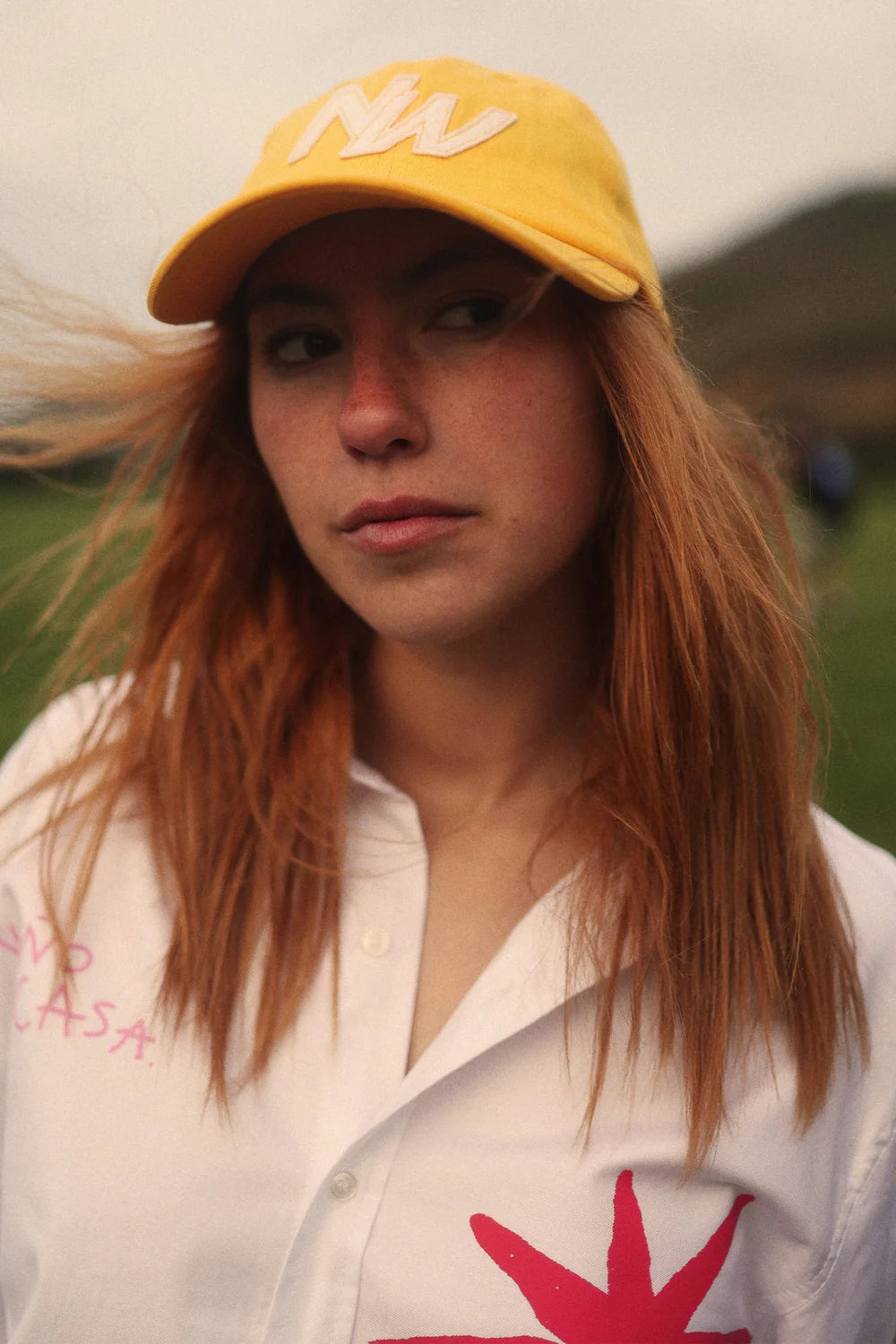 GORRA PATCH AMARILLA - FRONT OF