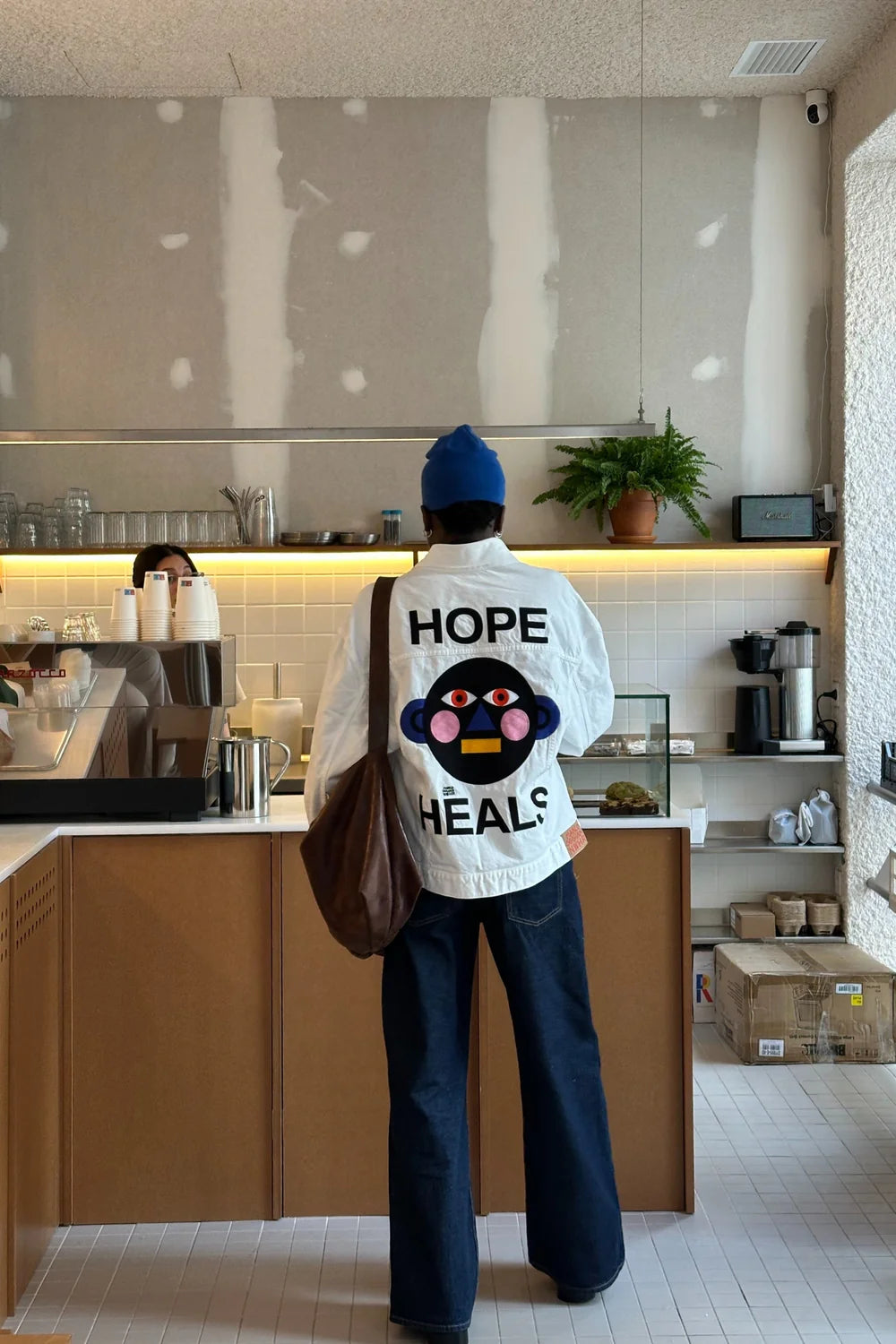 CHAQUETA HOPE HEALS - FRONT OF