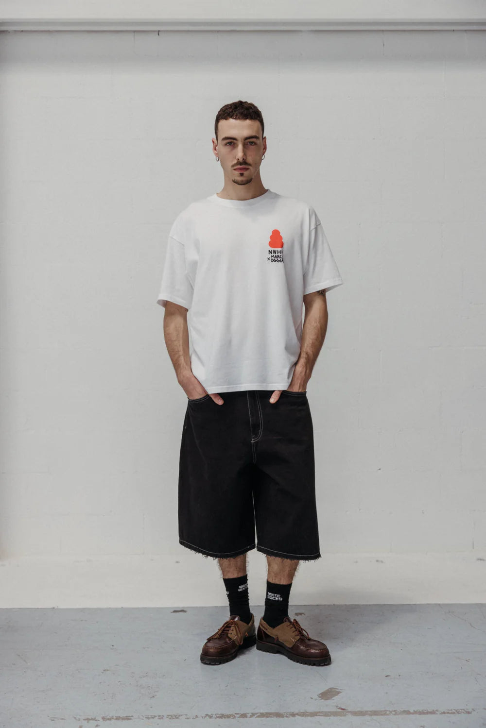 COOL SHIT T-SHIRT WHITE - FRONT OF.