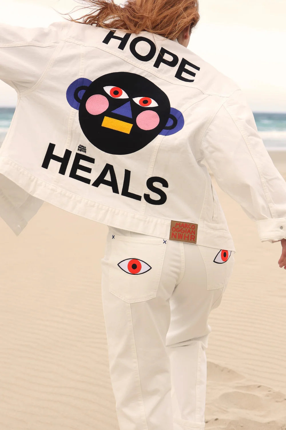 CHAQUETA HOPE HEALS - FRONT OF