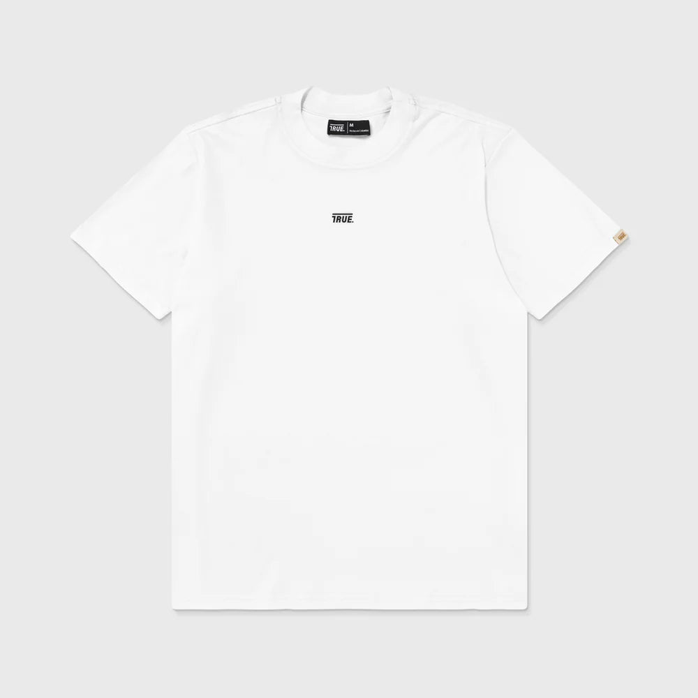CLASSIC T-SHIRT WHITE - FRONT OF.
