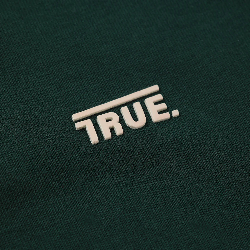 CLASSIC T-SHIRT PINE GREEN - FRONT OF.