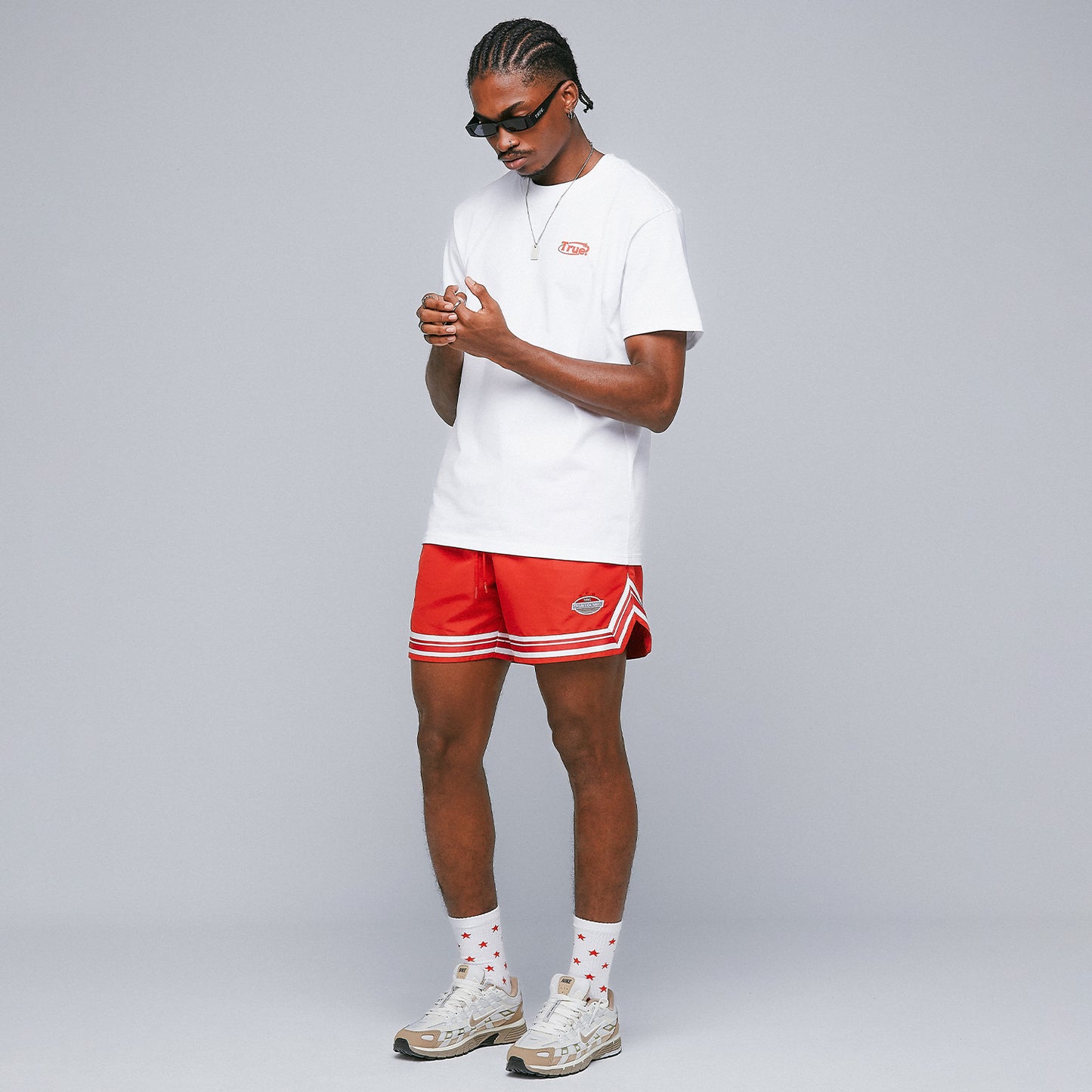 EVERYDAY LOGO T-SHIRT WHITE - FRONT OF.