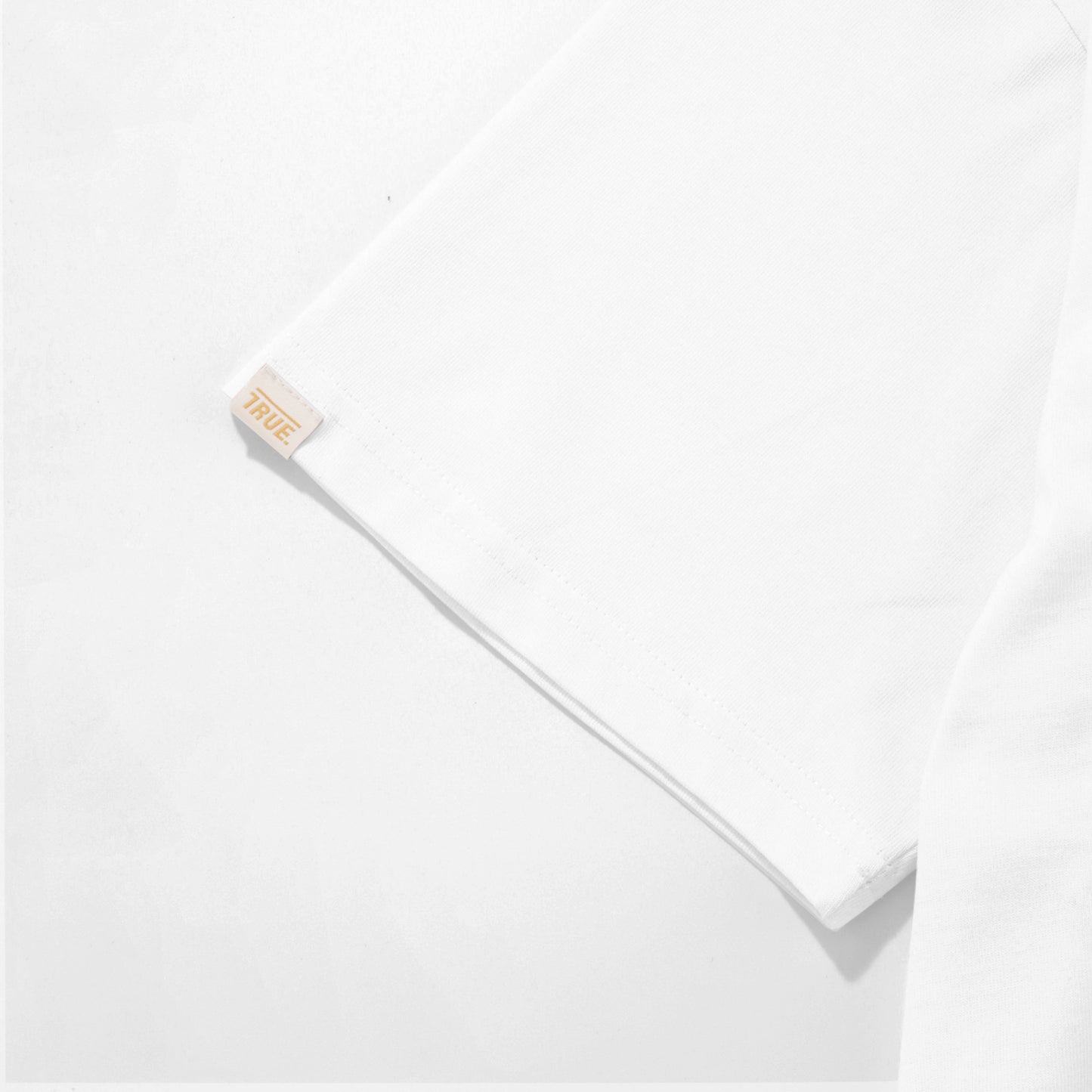 EVERYDAY LOGO T-SHIRT WHITE - FRONT OF.