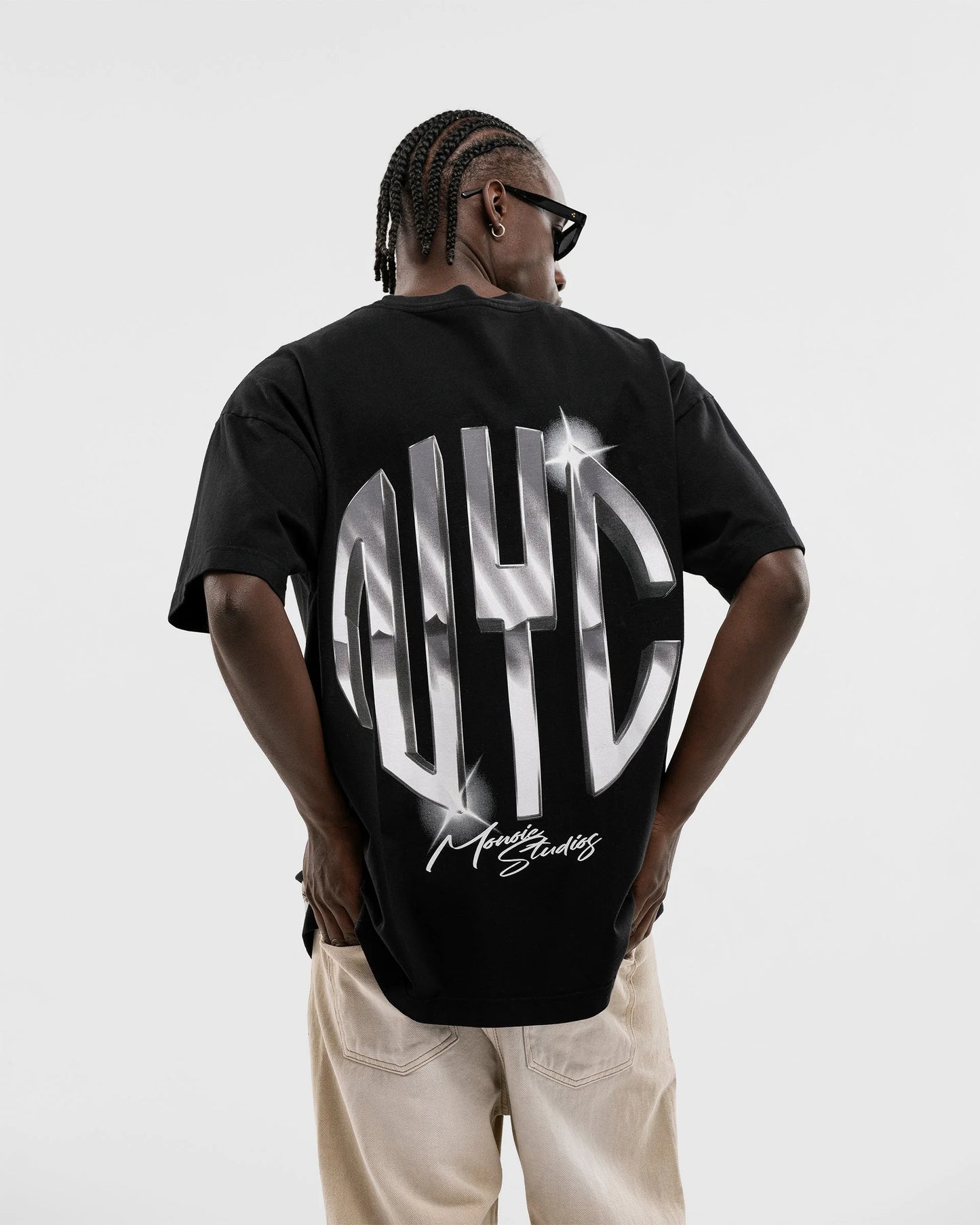 NYC T-SHIRT JET BLACK - FRONT OF