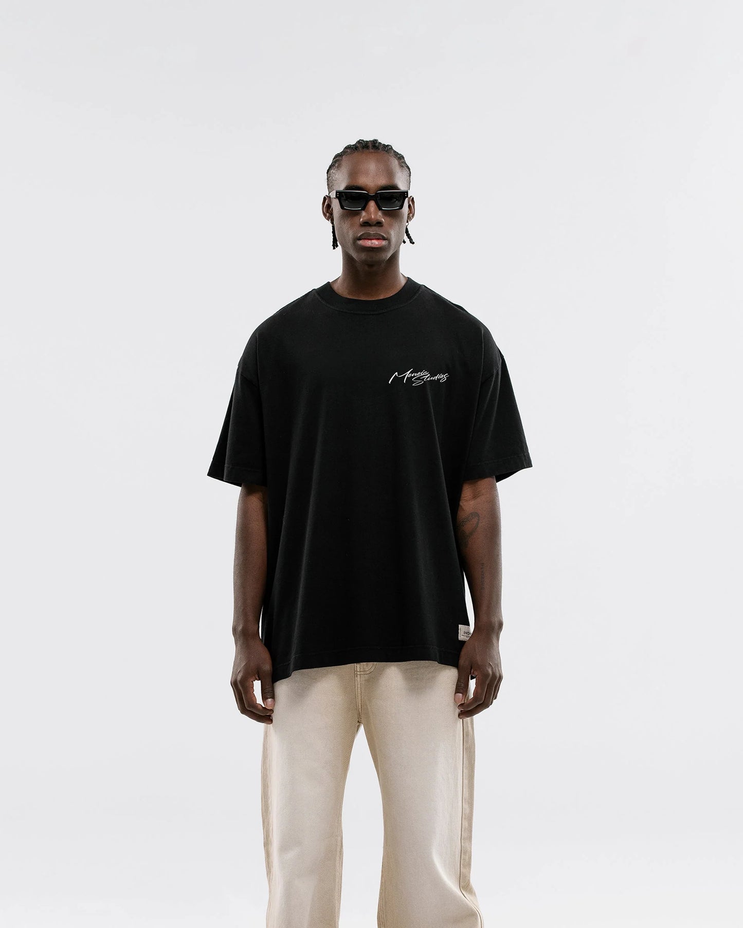 NYC T-SHIRT JET BLACK - FRONT OF