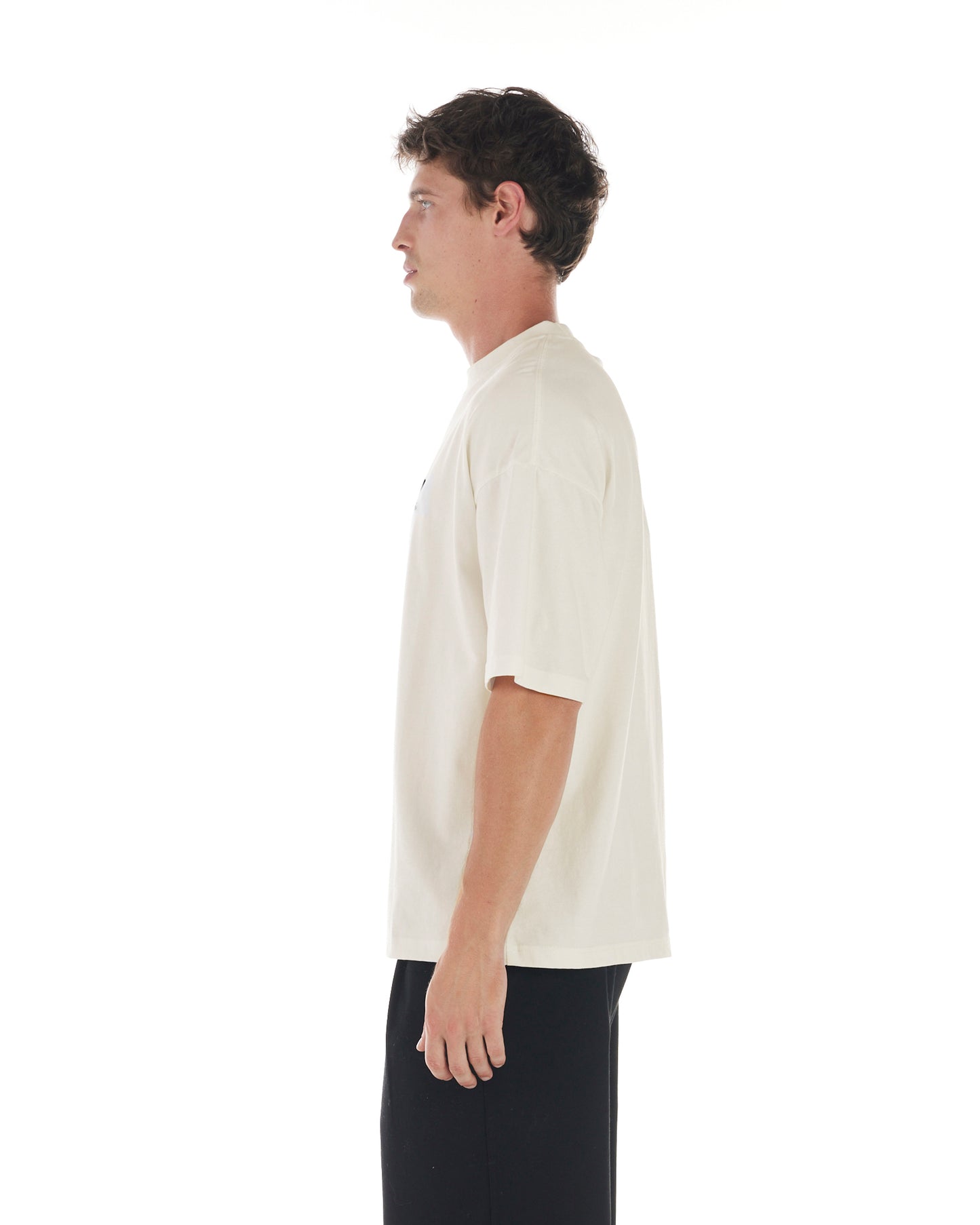 EMERSON T-SHIRT NATURAL - FRONT OF.