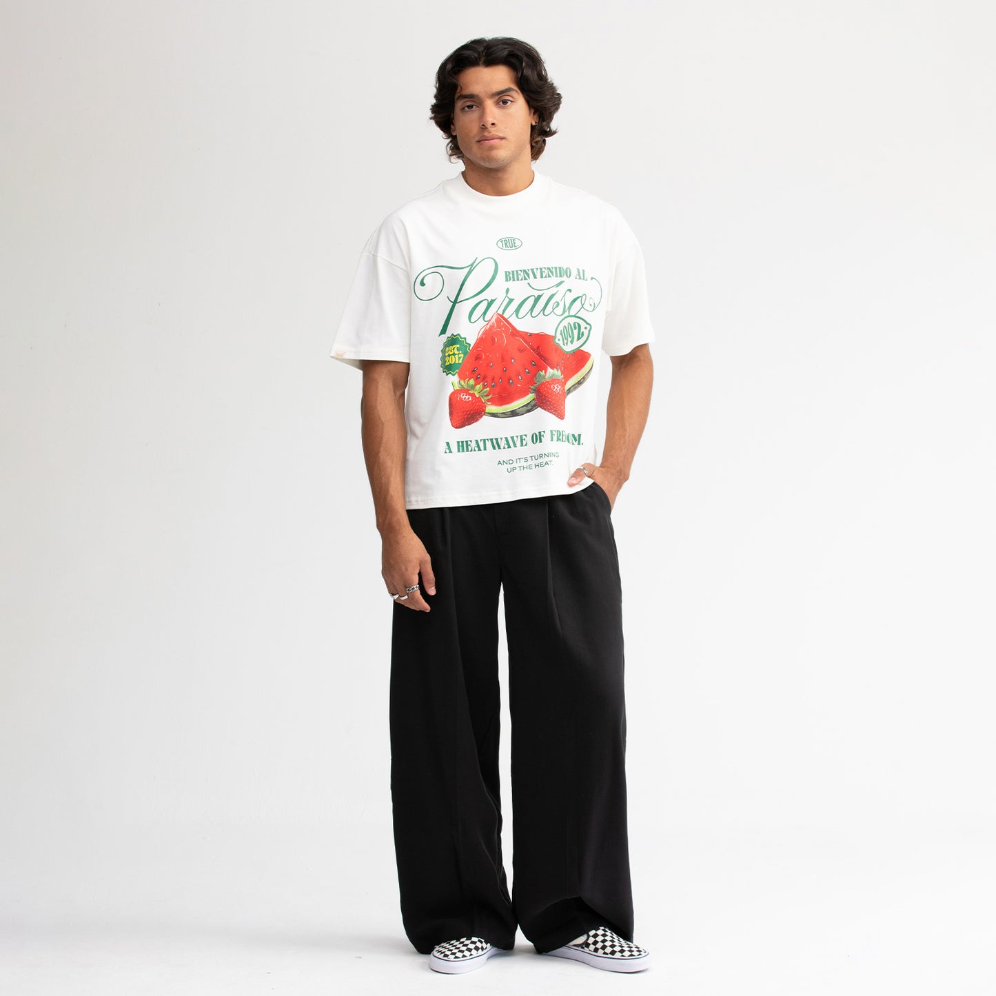 PARAISO BOXY T-SHIRT CREAM - FRONT OF