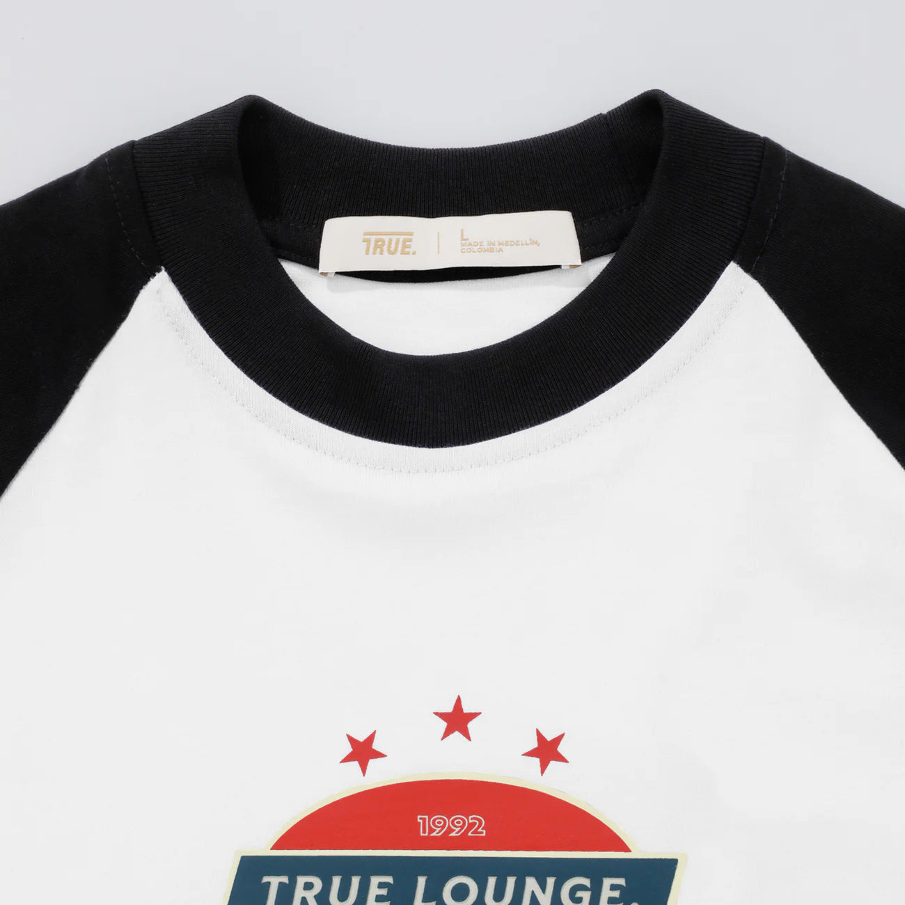 RETRO RANGLAN BOXY T-SHIRT WHITE/BLACK - FRONT OF.
