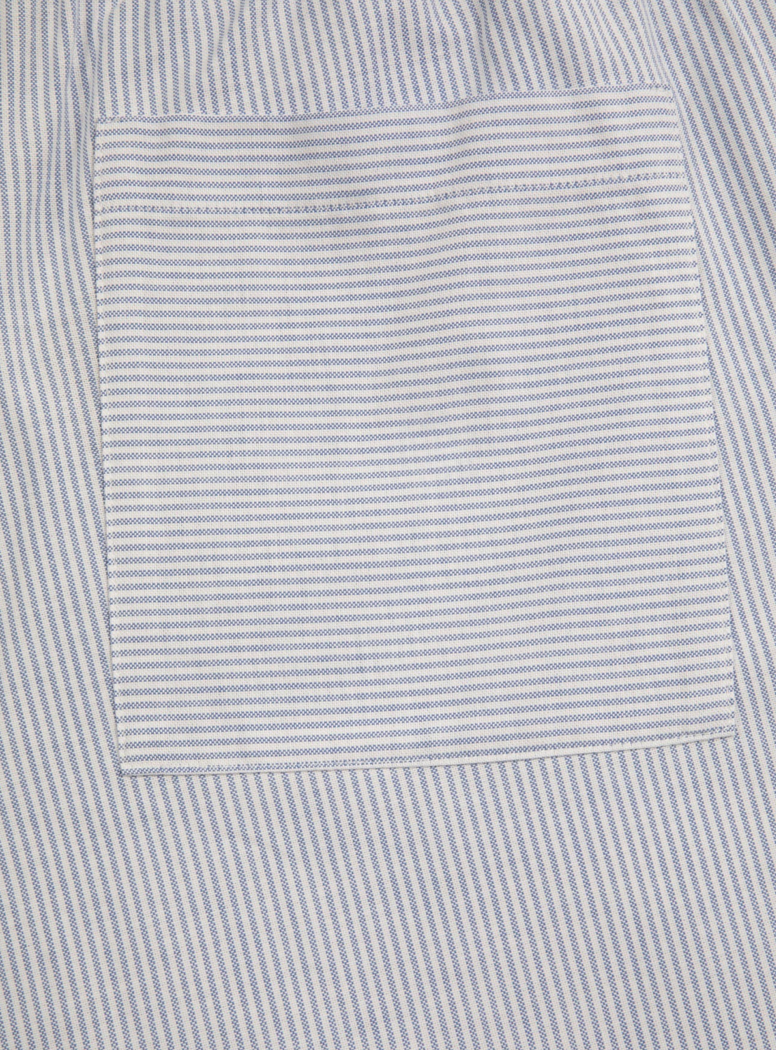 DRT STRIPED SHORT WHITE AND BLUE - FRONT OF