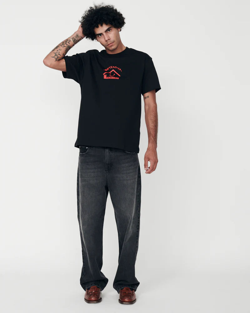 REAL STATE T-SHIRT BLACK - FRONT OF