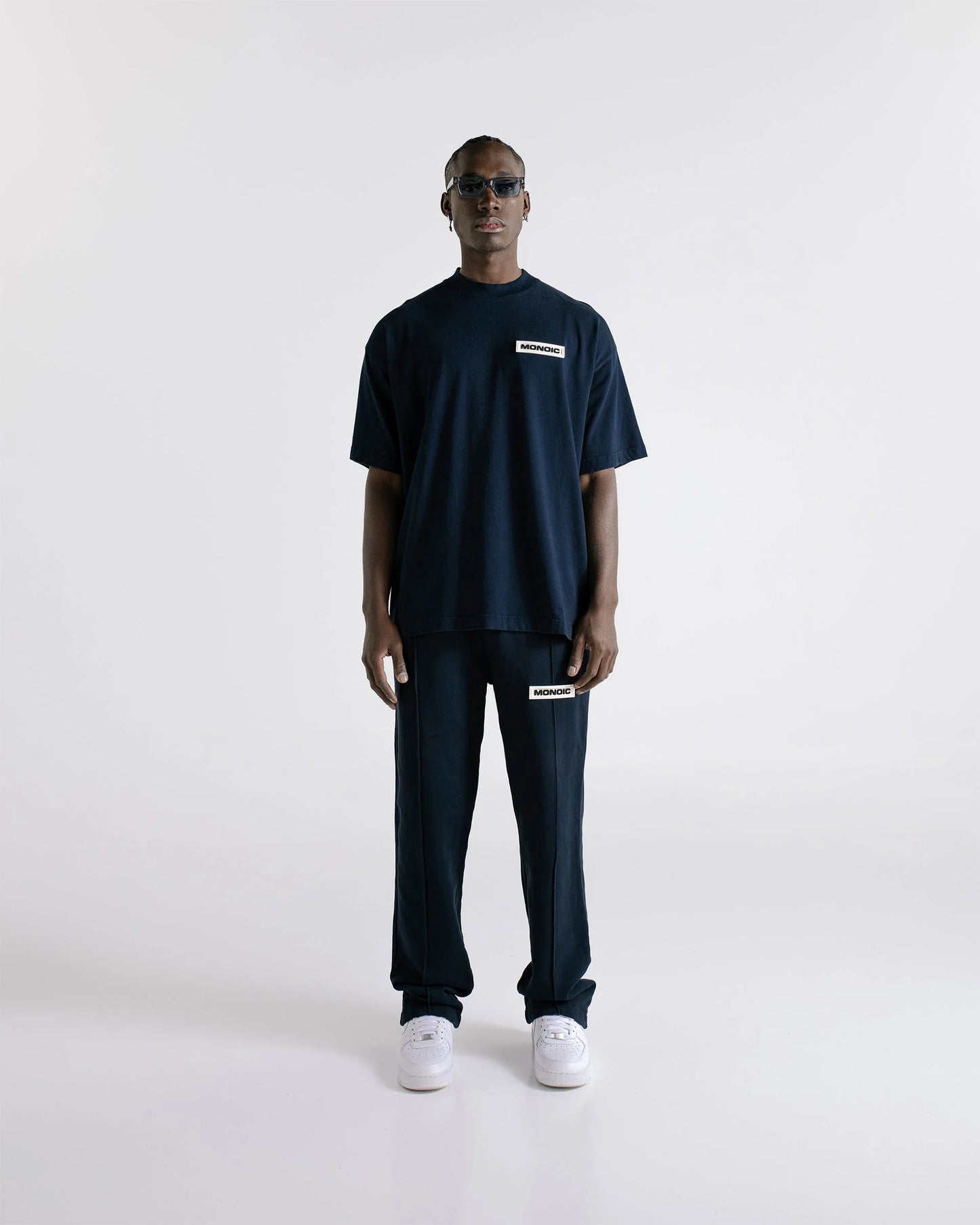 BASIC OVERSIZED T-SHIRT NAVY BLUE - FRONT OF