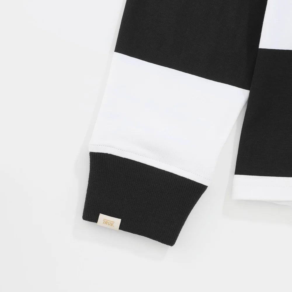 TRUE LOUNGE LONGSLEEVE BOXY POLO BLACK - FRONT OF.