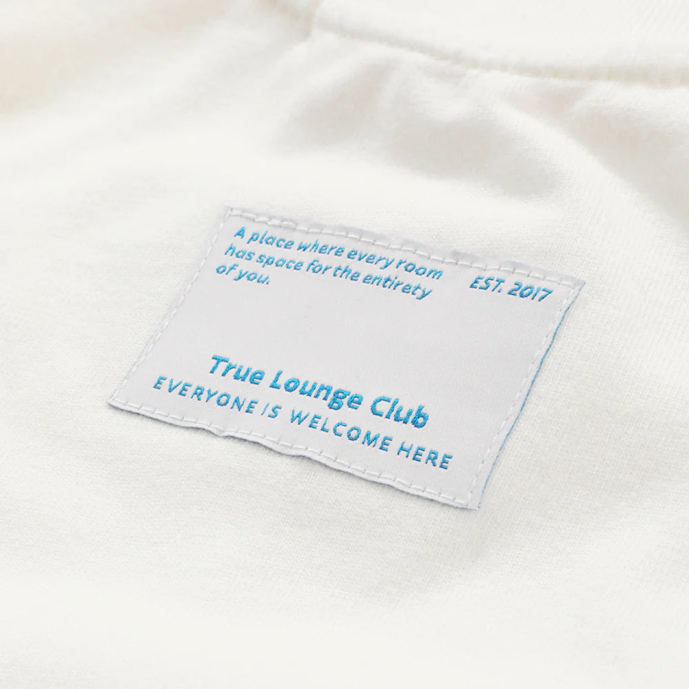 TRUE LOUNGE T-SHIRT CREAM - FRONT OF.