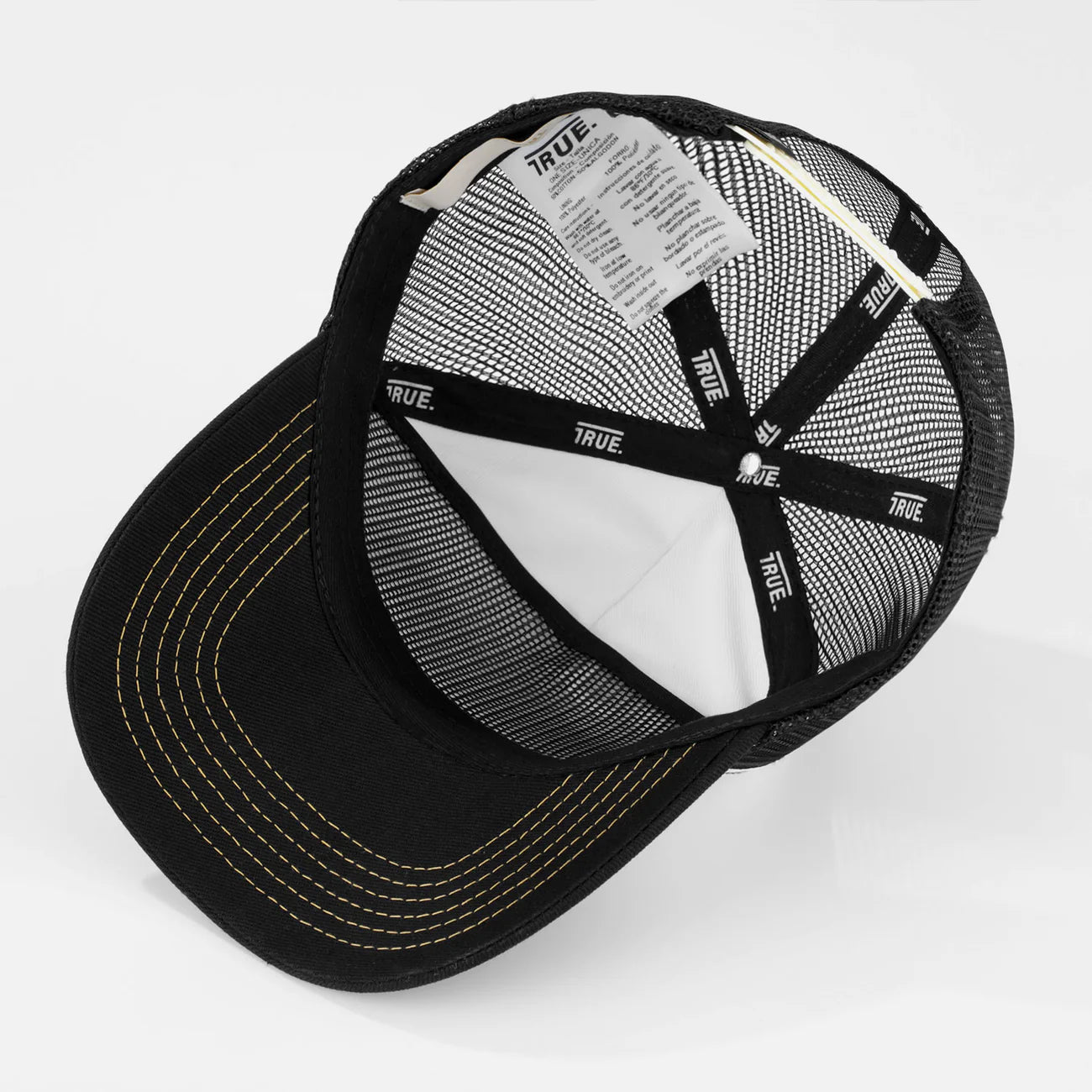 TRUE STAMP TRUCKER CAP BLACK - FRONT OF