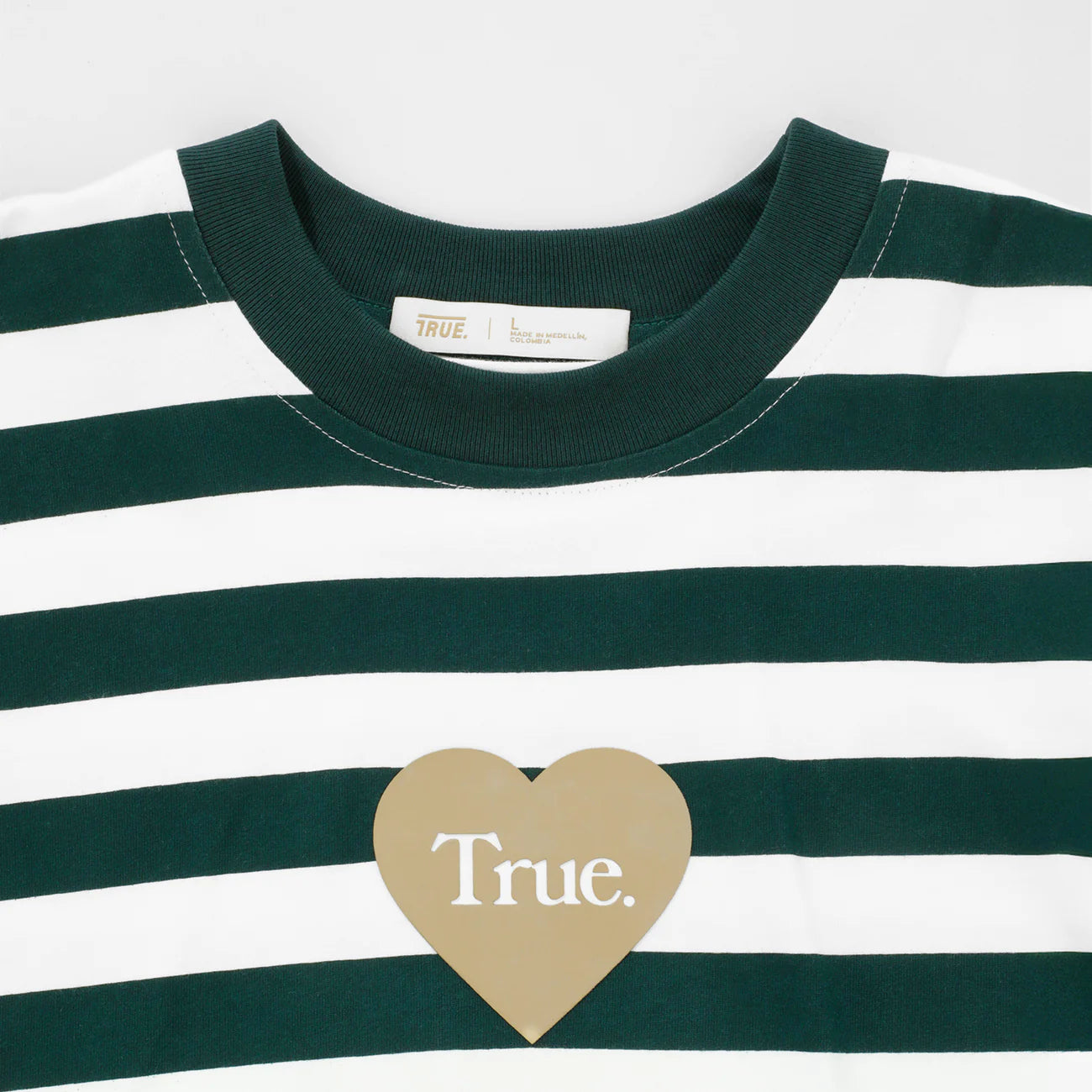 STRIPED BOXY T-SHIRT PINE GREEN - FRONT OF.