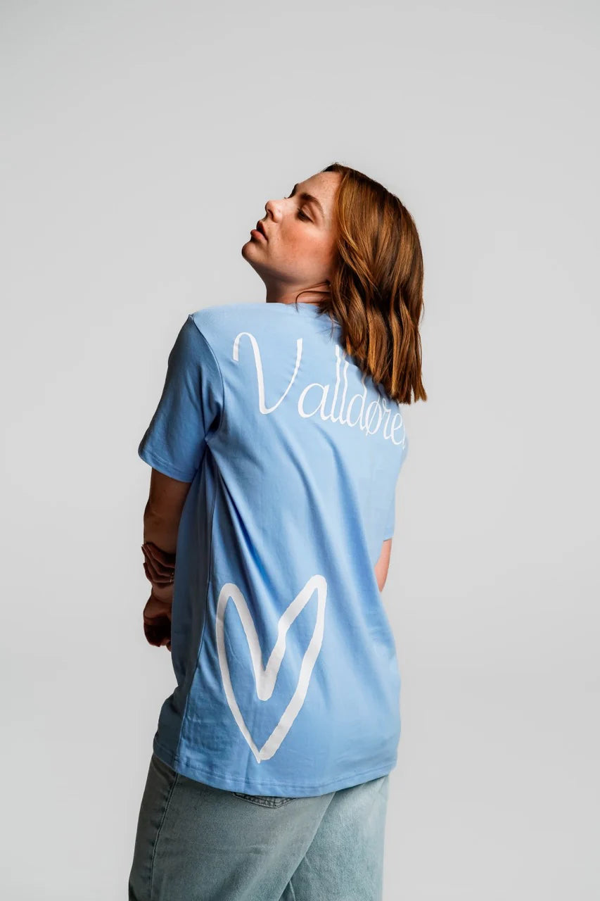 LOVE FIFTEEN T-SHIRT BABY BLUE - FRONT OF