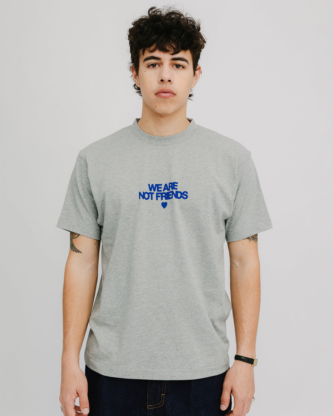 BOLD LOVE GREY T-SHIRT - FRONT OF.