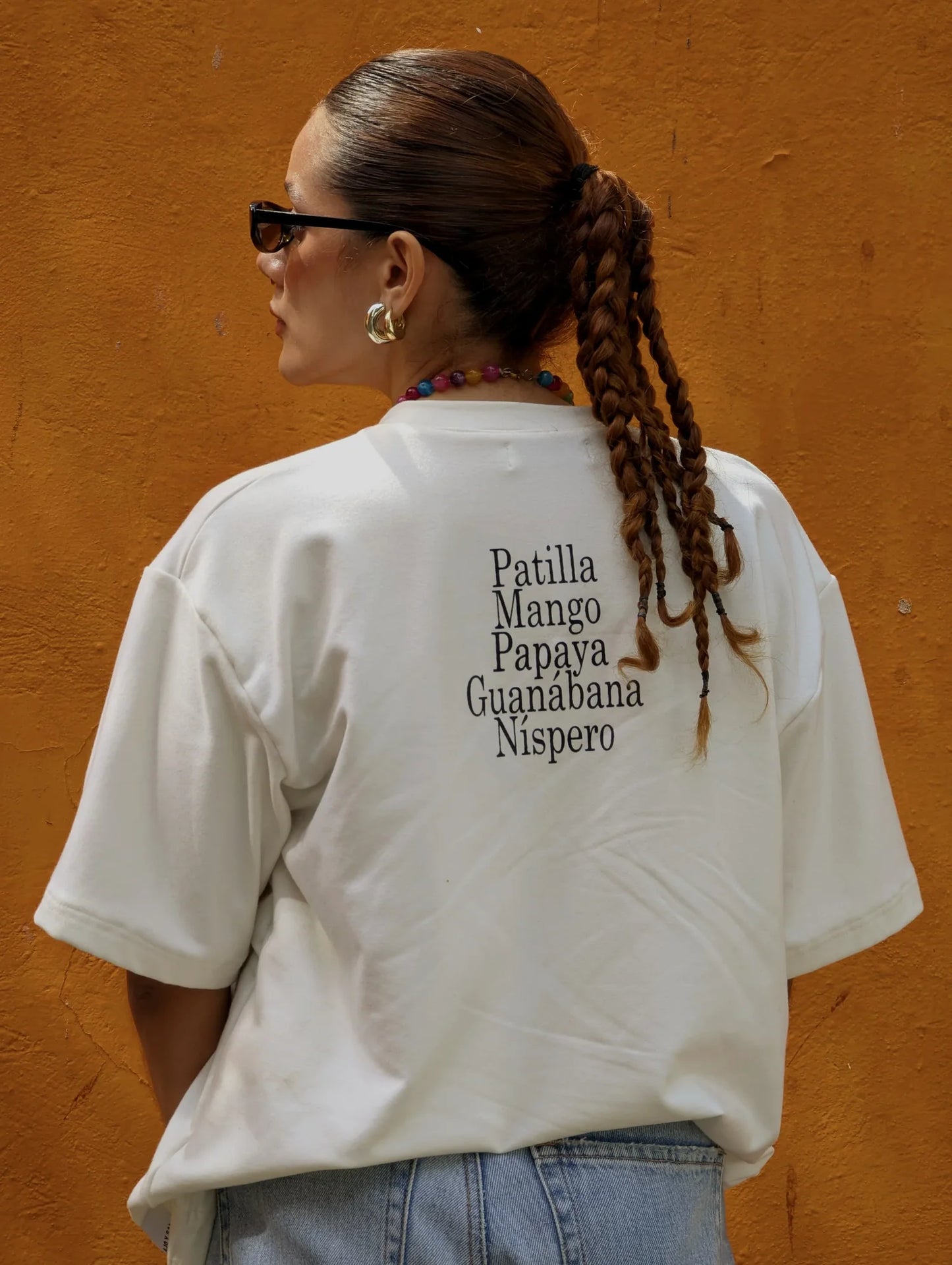 FRUTAS DE TEMPORADA T-SHIRT - FRONT OF