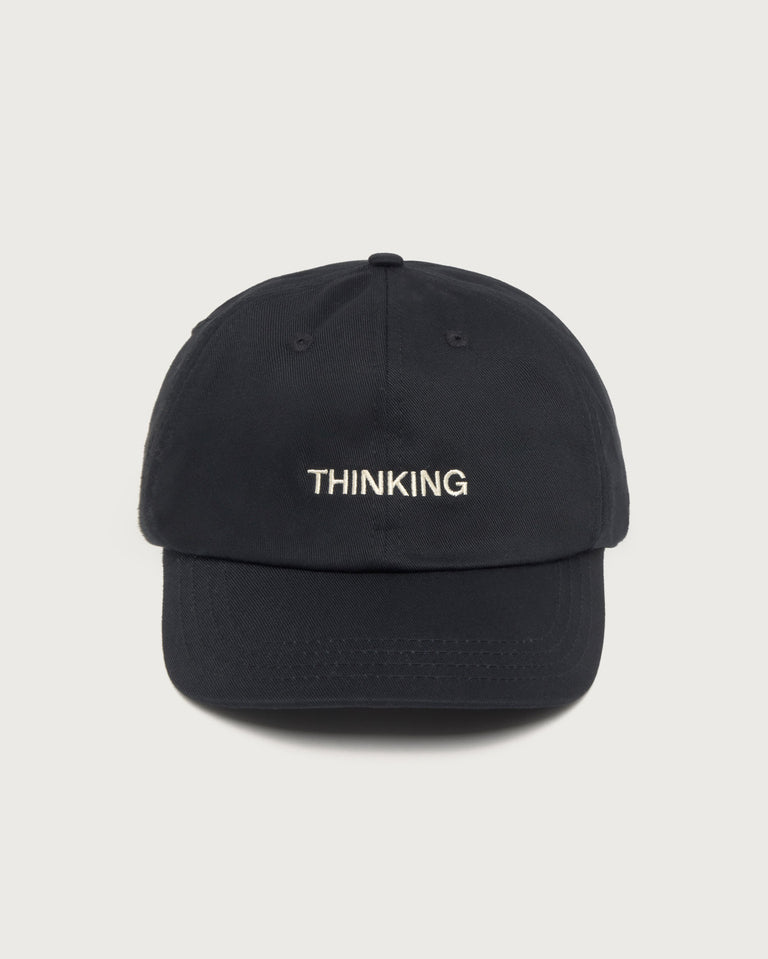 GORRA NEGRA THINKING CHRIS - FRONT OF