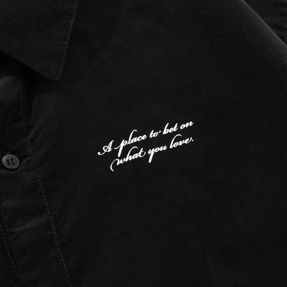 HEARTBEAT BOXY SHIRT BLACK - FRONT OF.