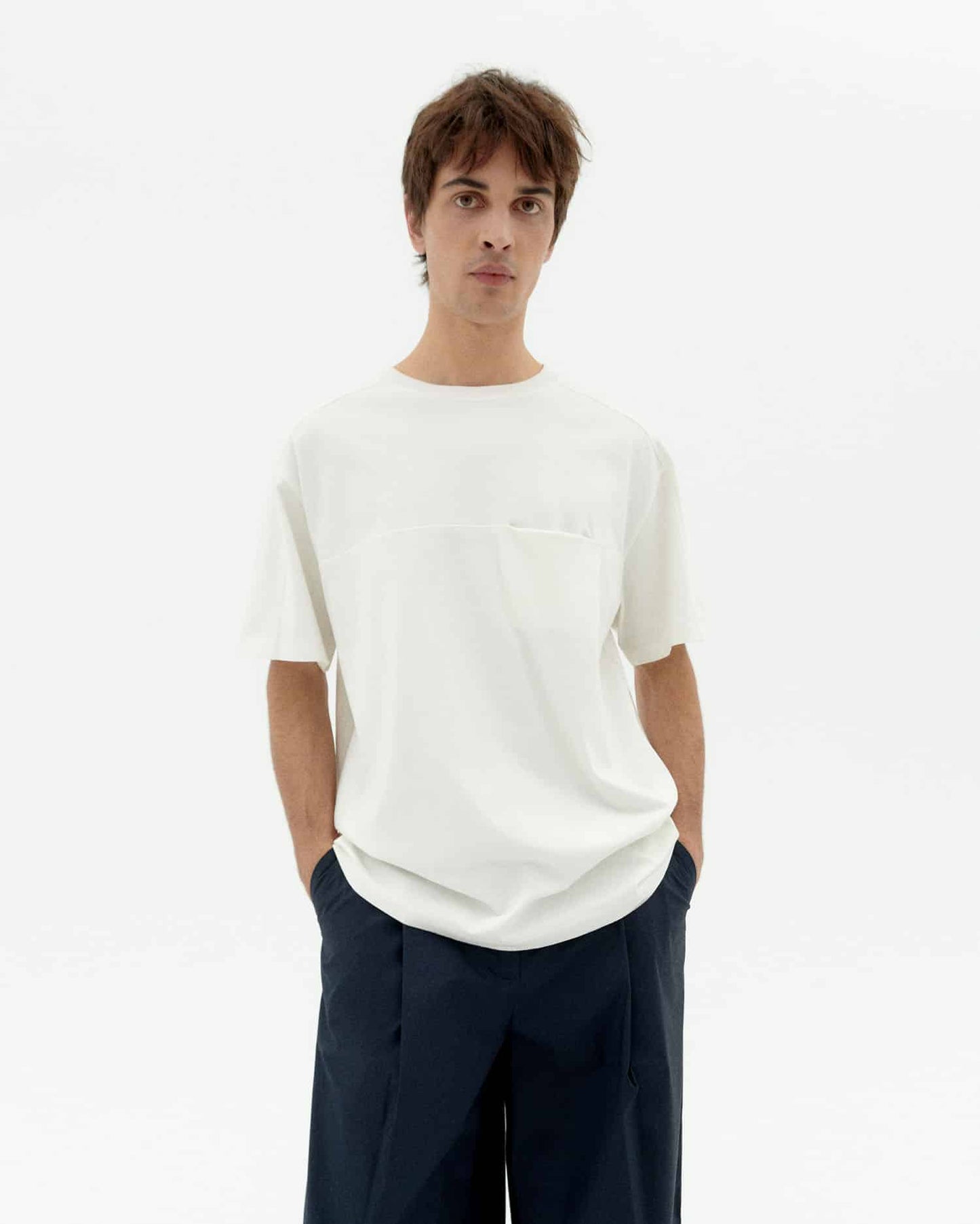 WHITE HANK T-SHIRT - FRONT OF.