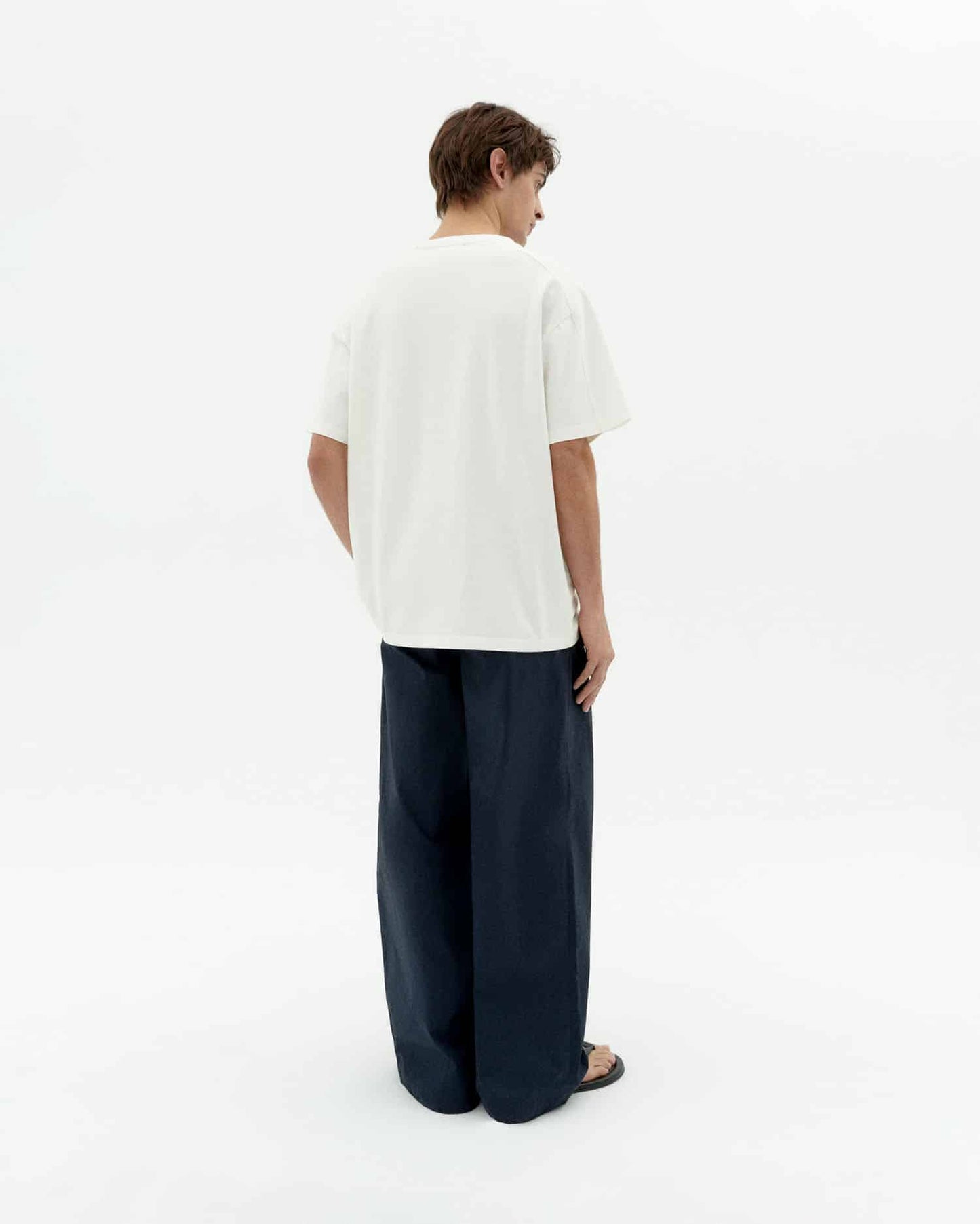 WHITE HANK T-SHIRT - FRONT OF.