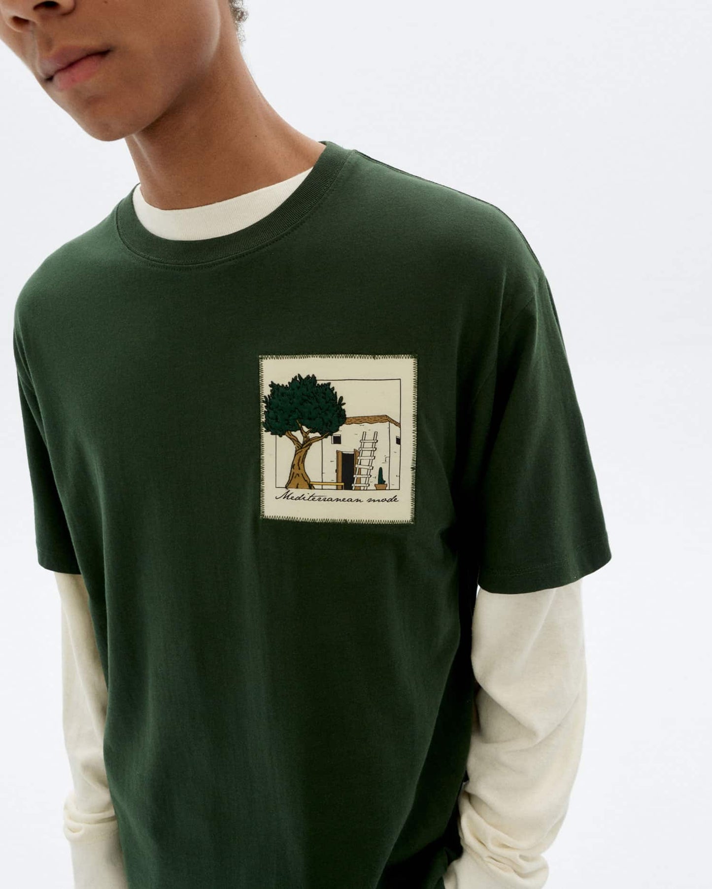 T-SHIRT BORDADO HOUSE AARON - FRONT OF