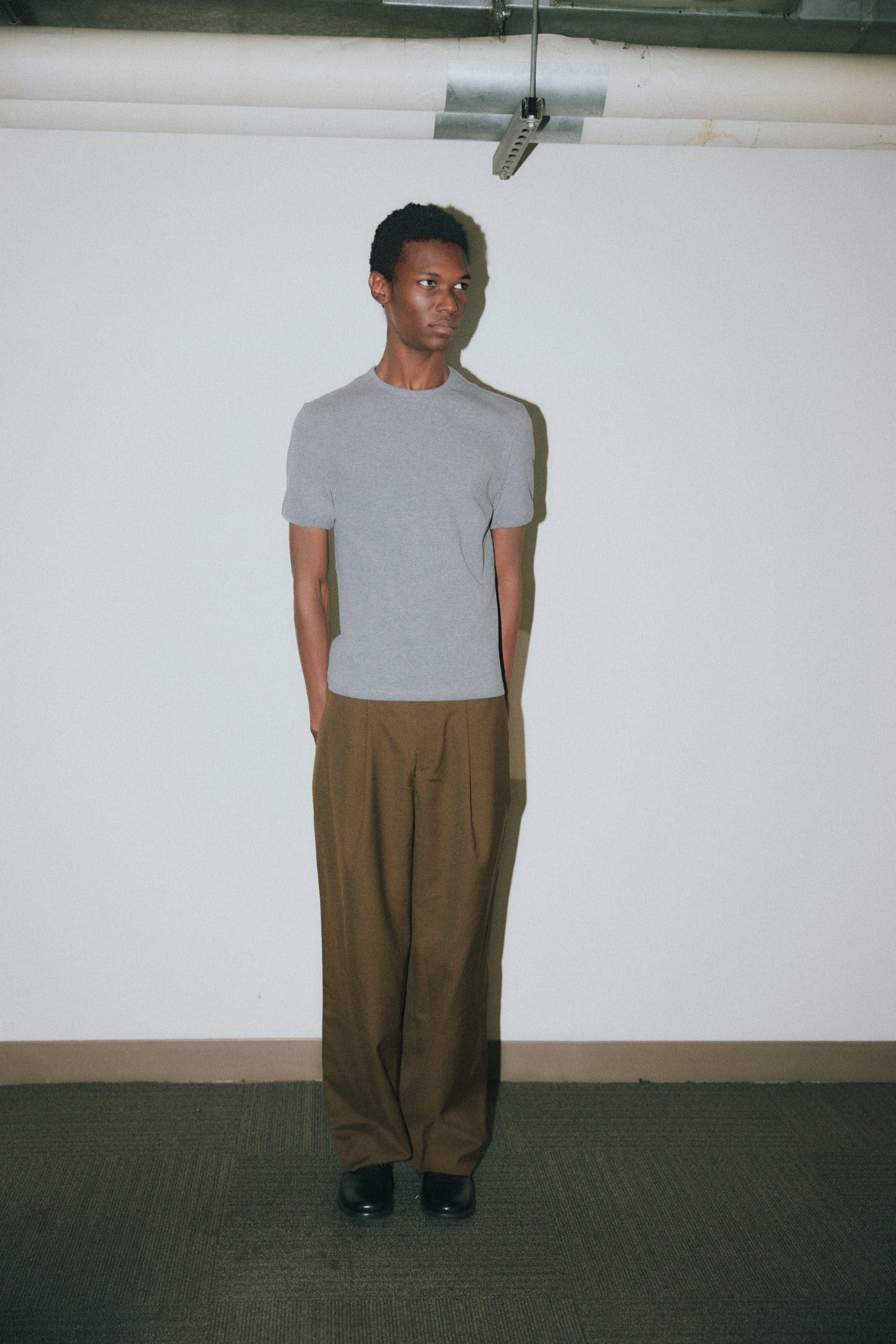 GRANT TOP LIGHT GREY - FRONT OF