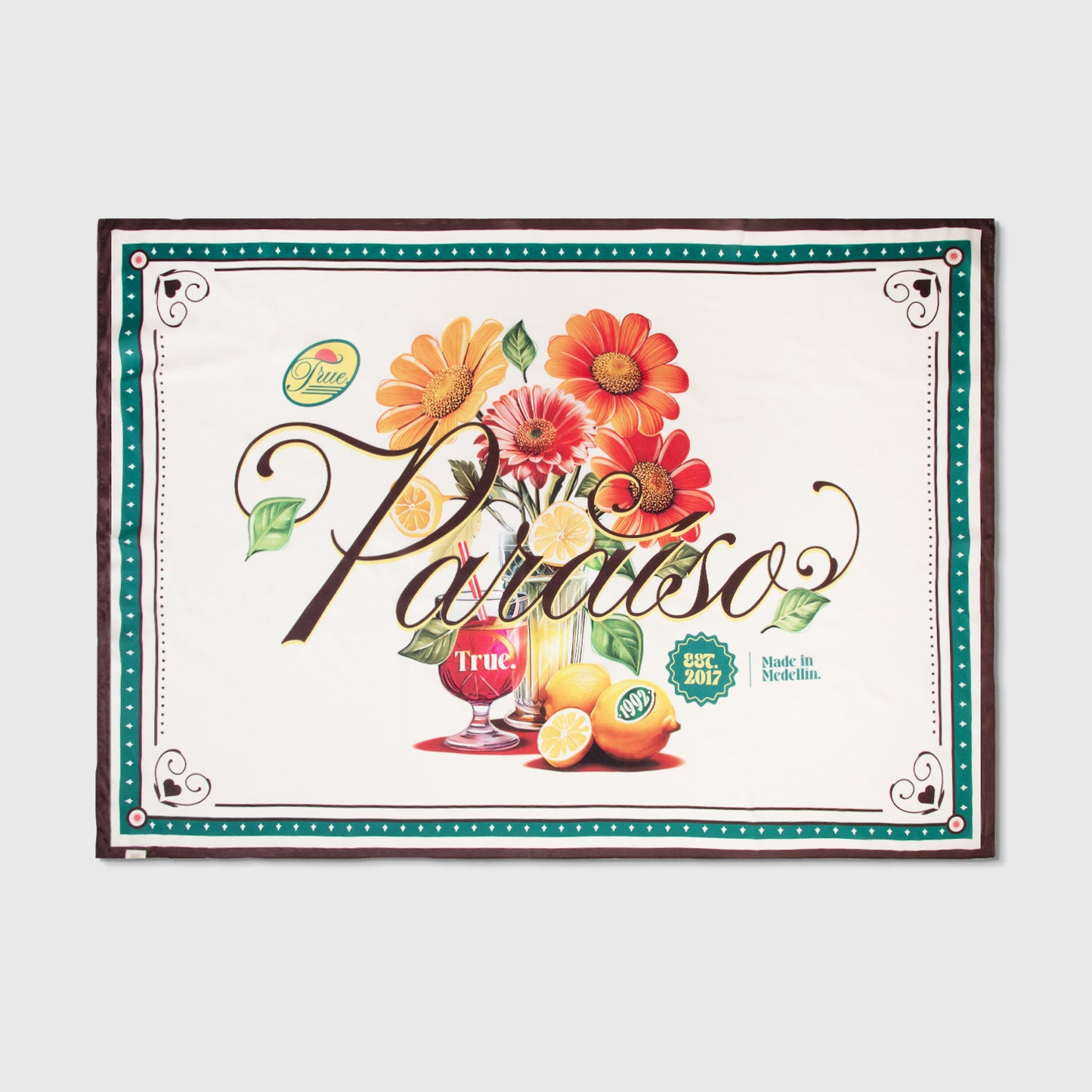 PARAISO PAREO CREMA - FRONT OF