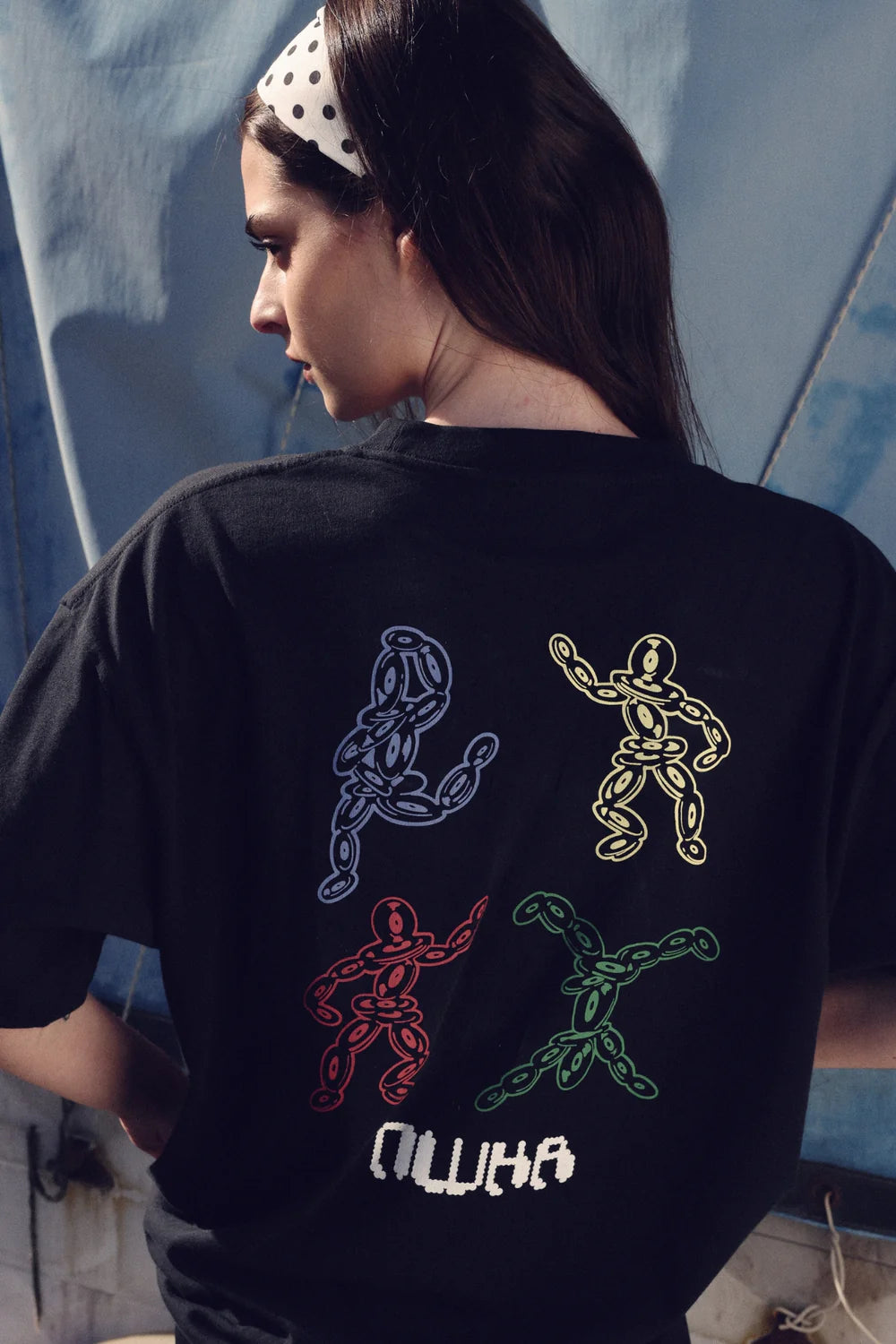 CAMISETA VINYL DANCER BLACK - FRONT OF