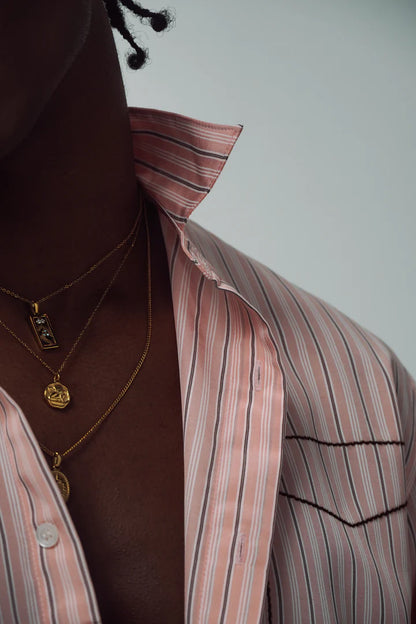 CAMISA BOLSILLO BORDADO ROSA - FRONT OF
