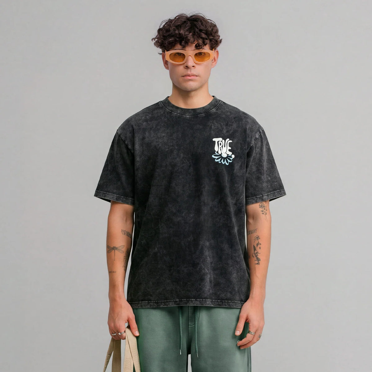 BLOOM BOXY T-SHIRT WASHED BLACK - FRONT OF