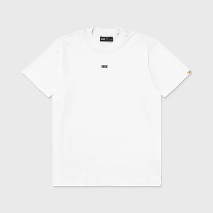 CLASSIC T-SHIRT WHITE - FRONT OF.