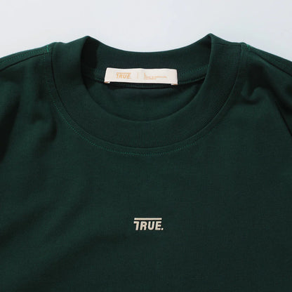 CLASSIC T-SHIRT PINE GREEN - FRONT OF.