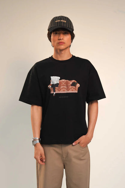 EL SOFA T-SHIRT NEGRO - FRONT OF