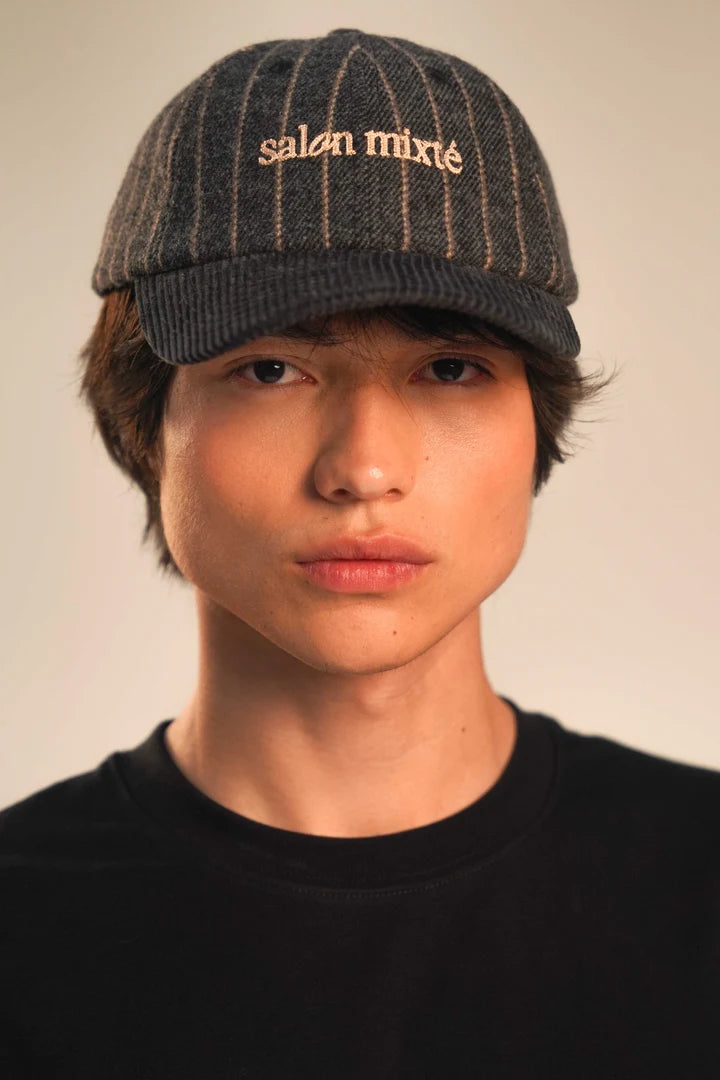 GORRA NEGRA LA SOMBRILLA - FRONT OF