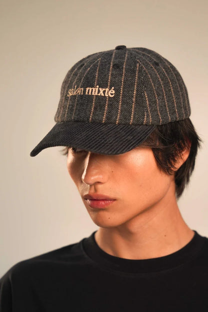 GORRA NEGRA LA SOMBRILLA - FRONT OF