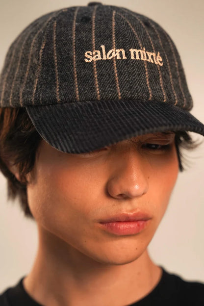 GORRA NEGRA LA SOMBRILLA - FRONT OF