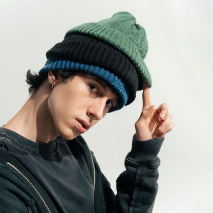 DAILY KNIT BEANIE PINE GREEN - FRONT OF