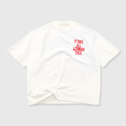DREAMS BOXY T-SHIRT CREAM - FRONT OF.