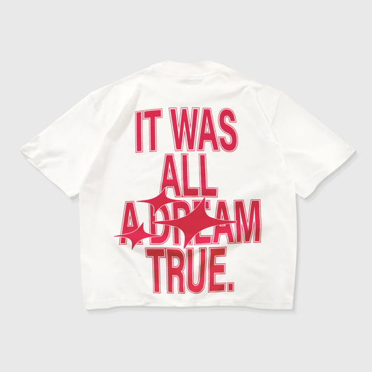 DREAMS BOXY T-SHIRT CREAM - FRONT OF.