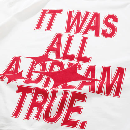 DREAMS BOXY T-SHIRT CREAM - FRONT OF.