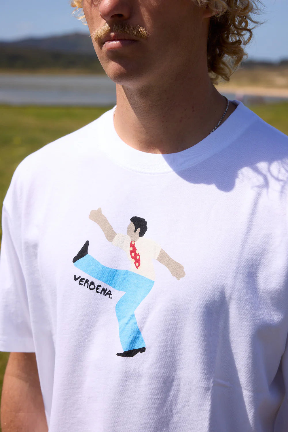 CAMISETA VERBENA - FRONT OF