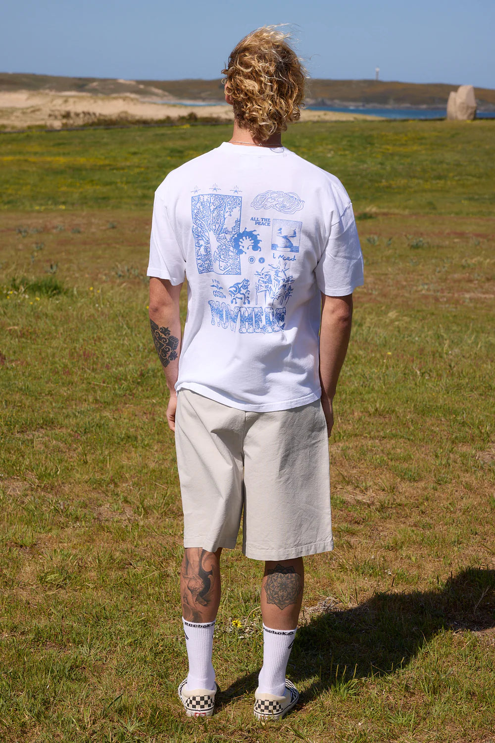 CAMISETA ALL THE PEACE I NEED BLUE - FRONT OF