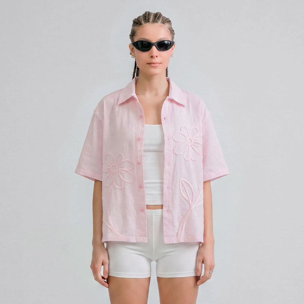 EMBROIDERED FLOWER BOXY SHIRT PINK - FRONT OF