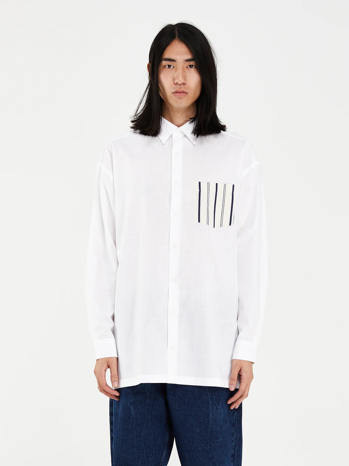 LINEN LONG SLEEVE WHITE - FRONT OF