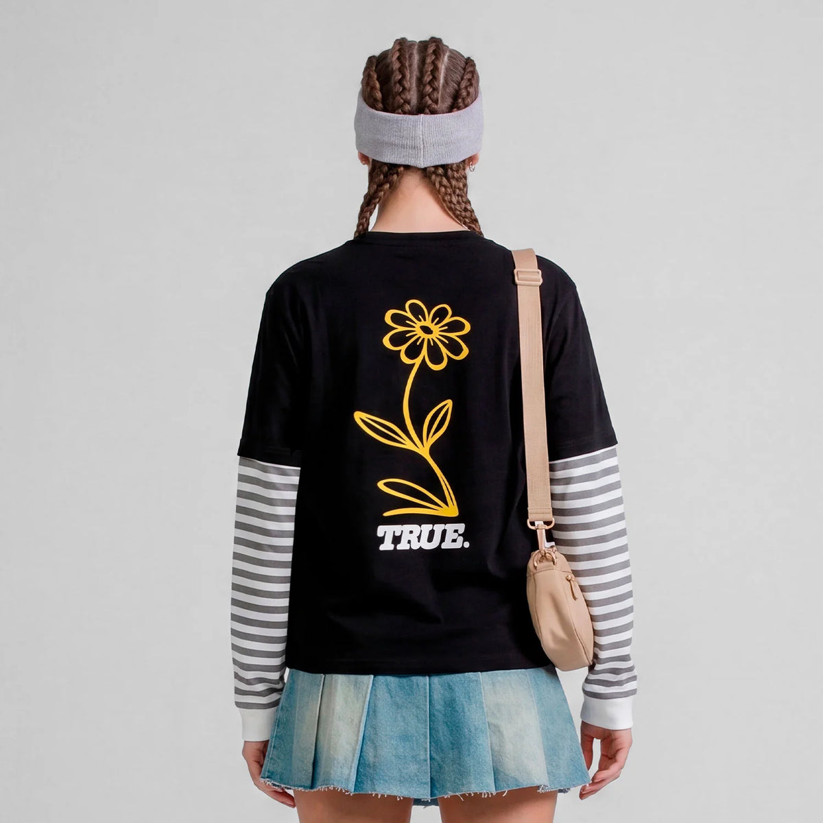 FLOWER BOXY LONGSLEEVE BLACK - FRONT OF
