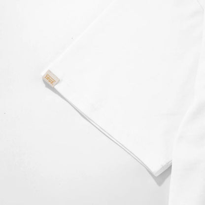 HEARTBEAT OVERSIZED T-SHIRT WHITE - FRONT OF.